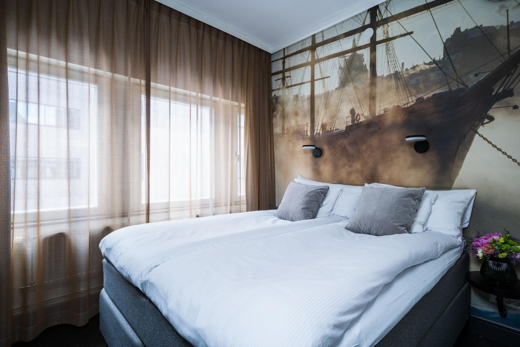 C Hotel
